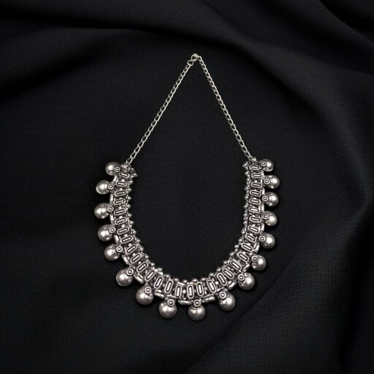 Oxidized Silver Plated Choker Necklace – Vintage-Inspired Amazing Fashion Jewelry