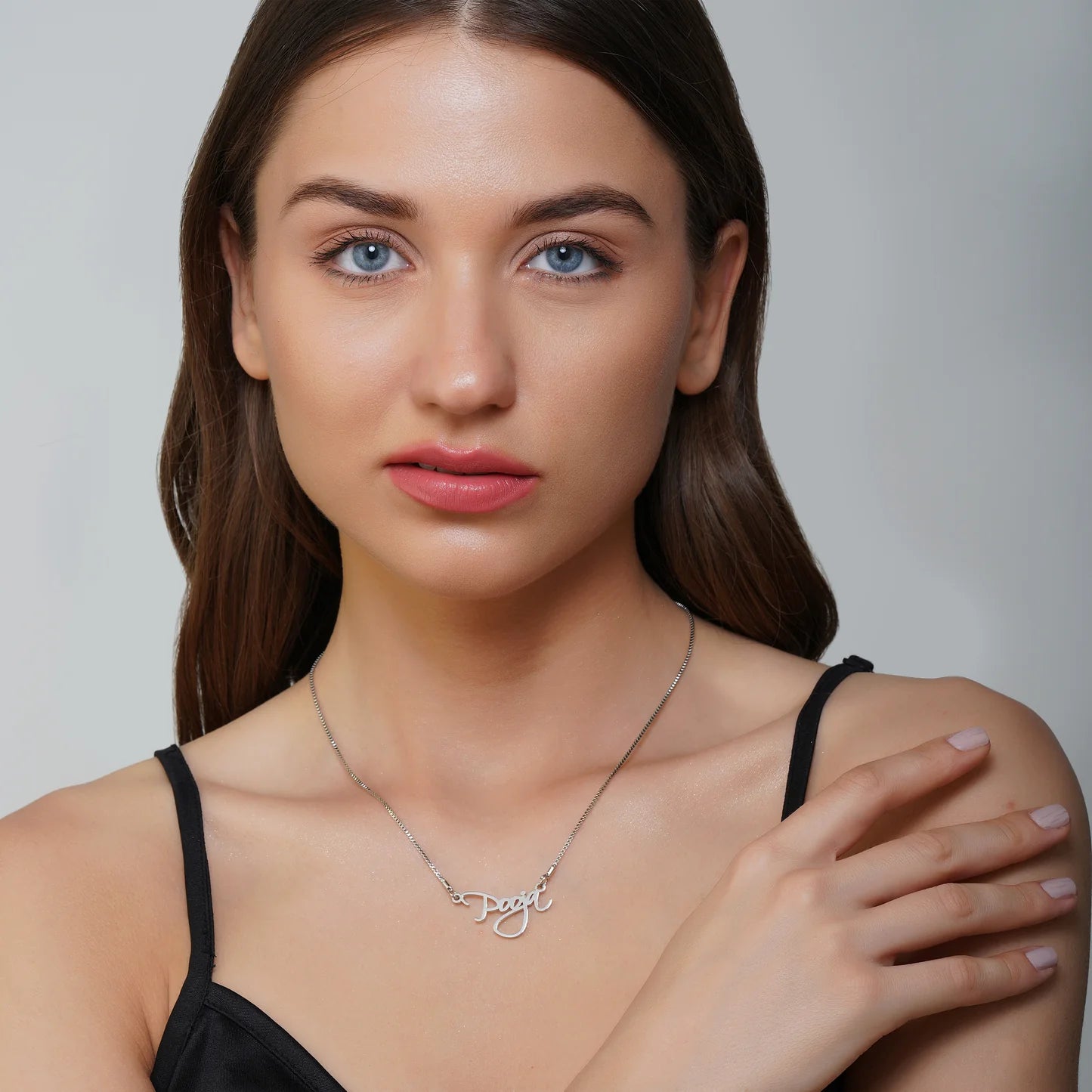 Aurame Name Necklace